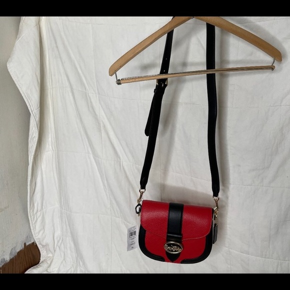 Make an offer!! Coach IM/Bright Poppy Multi C3596 Saddle Bag NWT - Picture 3 of 8